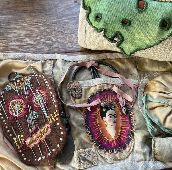 Make a Hussif Sewing Kit with Cheryl Lyall